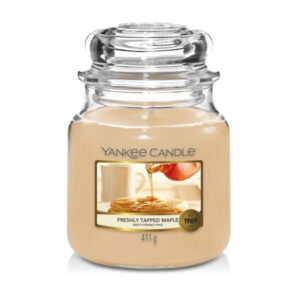 ŚWIECA ZAPACHOWA YANKEE CANDLE ŚREDNIA FRESHLY TAPPED MAPLE